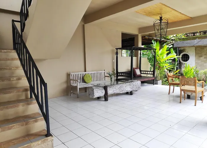 Séjour chez l'habitant Oka Kartini *